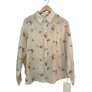 new enroute Floral Button-Up Blouse shirt with flower print